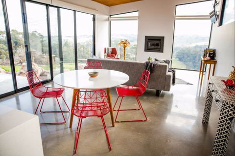 Vivere Retreat - Accommodation Cairns 7