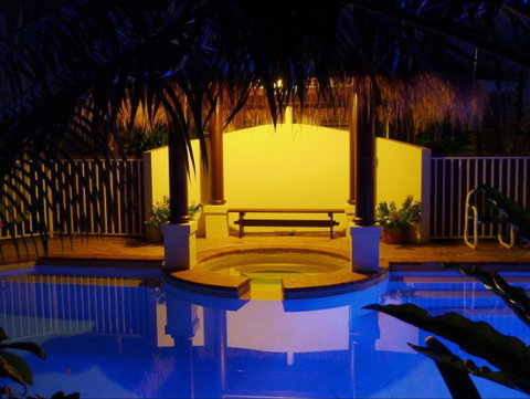 Villa Beach - Accommodation Cairns 7