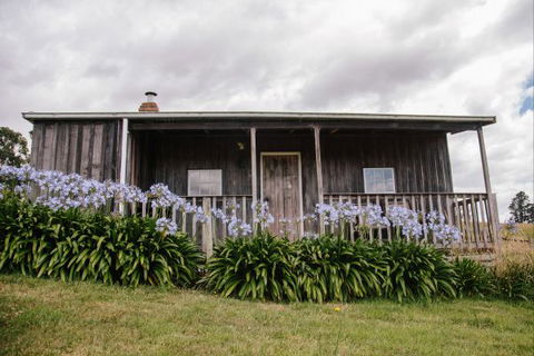 Wines For Joanie Cottage - Accommodation Cairns 3