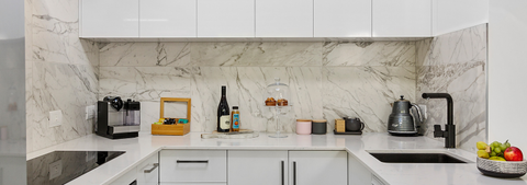 Colonial Hampdens - Accommodation Cairns 2