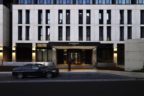 Burbury Hotel - Accommodation Cairns 4