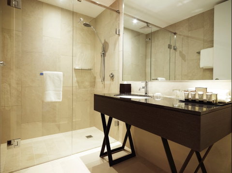 Burbury Hotel - Accommodation Cairns 5
