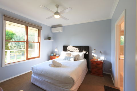 Country House Retreat - Accommodation Cairns 2