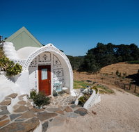 Earthship Ironbank - Accommodation Cairns