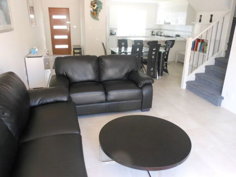 Oaklands Junction - Accommodation Cairns 1