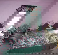 Old Colony Inn Bed and Breakfast and Accommodation - Accommodation Cairns