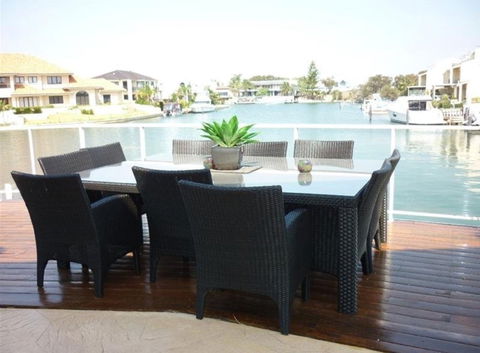Port Mandurah Canals - Luxury Guest House - Accommodation Cairns 5