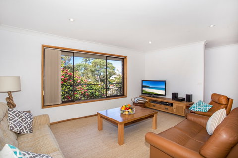 Relaxed Homely Retreat - Accommodation Cairns 3