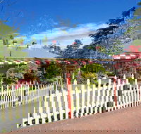 St Mounts Boutique Hotel - Garden Cottages and Trattoria Restaurant - Accommodation Cairns