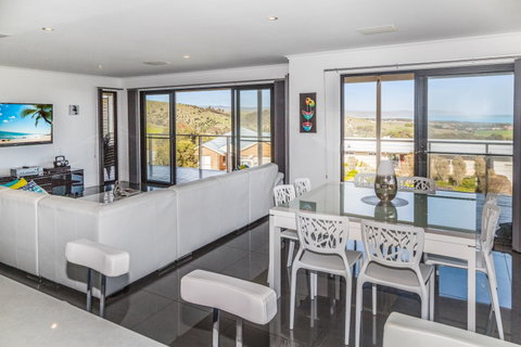 Stunning On Stacey - Accommodation Cairns 5