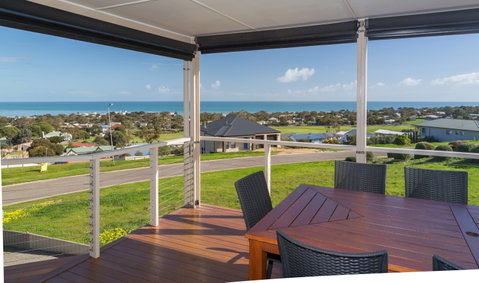 Stunning On Stacey - Accommodation Cairns 8