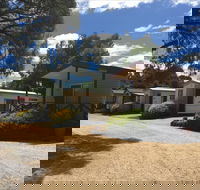 Acacia Caravan Park and Holiday Units - Accommodation Cairns