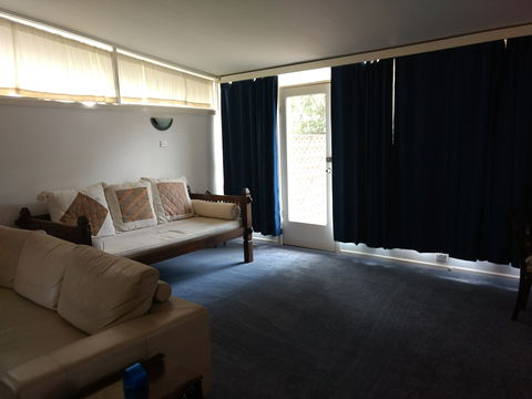 Blue Rama Narrandera - Accommodation Cairns 0
