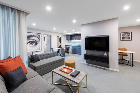 Deco Hotel Canberra - Accommodation Cairns 8