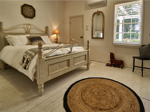 Glenellyn House - Servants Quarters - Accommodation Cairns 4