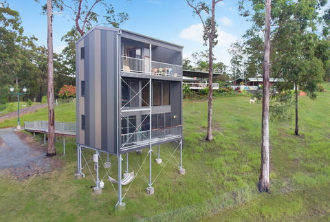 Gold Coast Tree Houses - Accommodation Cairns 0