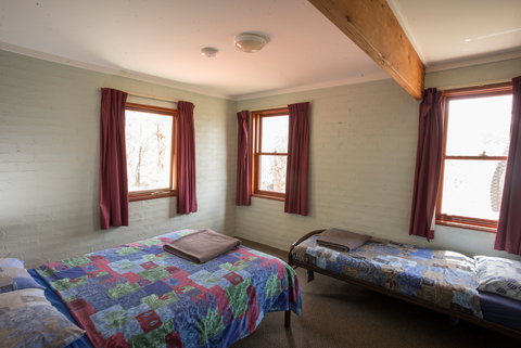 Hawkesbury Heights YHA - Accommodation Cairns 8