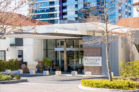 Peppers Gallery Hotel - Accommodation Cairns 0