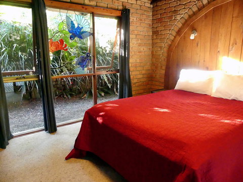 Ridgetop Hideaway - Accommodation Cairns 5