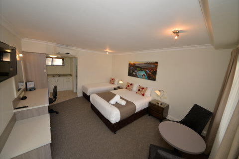 Rockpool Motor Inn - Accommodation Cairns 1