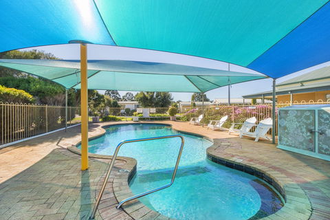 Serpentine Falls Tourist Village - Accommodation Cairns 2