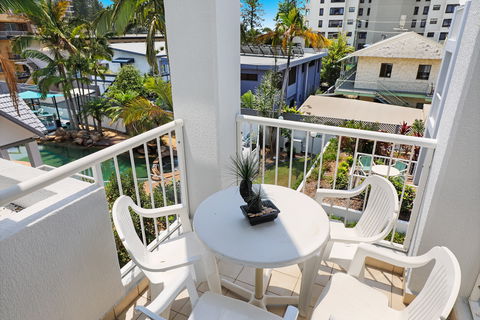 The Bay Apartments - Accommodation Cairns 3