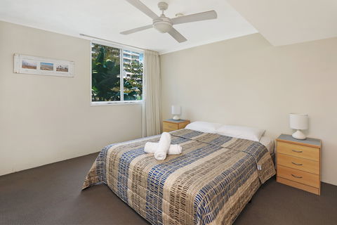The Bay Apartments - Accommodation Cairns 4