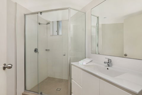 The Bay Apartments - Accommodation Cairns 8