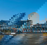 Waterfront Melbourne Apartments - Accommodation Cairns