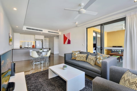 Astra Apartments NT - Accommodation Cairns 2