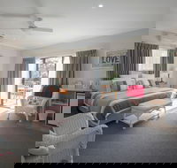 Batemans Bay Manor - Accommodation Cairns