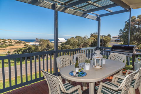 Carrickalinga SeaHaven - Accommodation Cairns 0