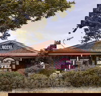 Colonial Motel - Accommodation Cairns