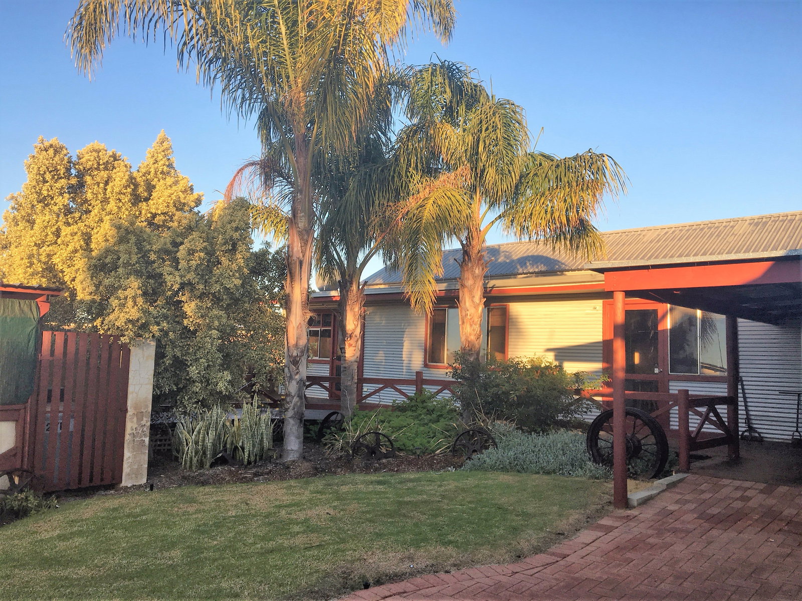 Cooljarloo WA Accommodation Cairns