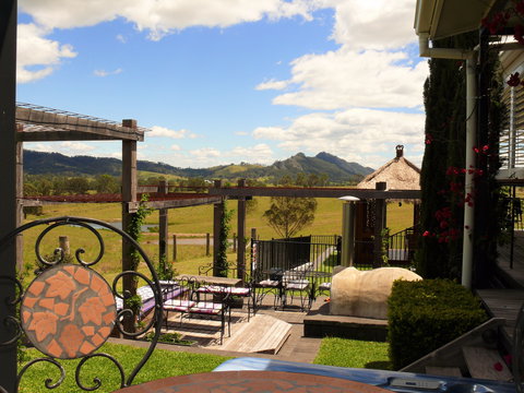 Villa Medici - Accommodation Cairns 2