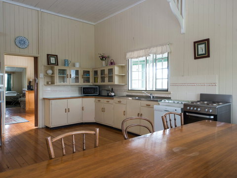 Vineyard Cottage - Accommodation Cairns 2