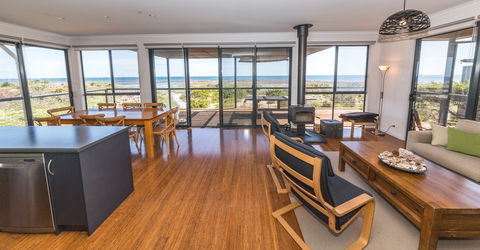20 Lady Bay Road - Accommodation Cairns 2