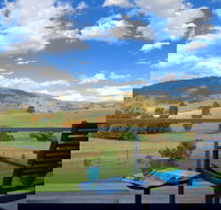 Adelong Valley Farm Stays - Moorallie Cottage - Accommodation Cairns