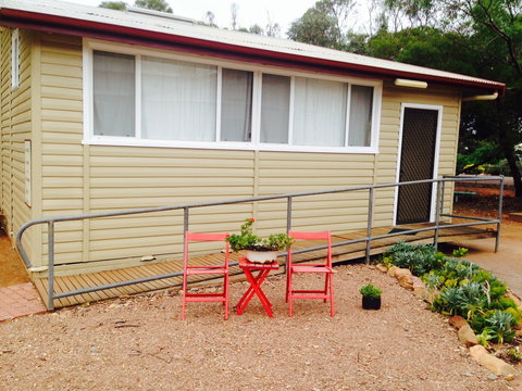 Carrieton Caravan Park - Accommodation Cairns 2