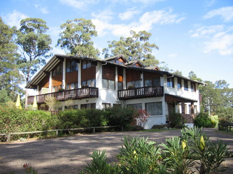 Chalet Swisse Spa Retreat - Accommodation Cairns 0