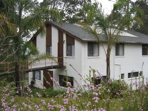 Chalet Swisse Spa Retreat - Accommodation Cairns 1