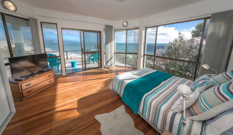 King Of North Bay - Accommodation Cairns 1