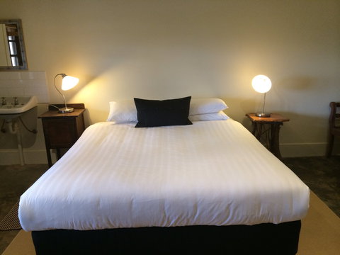 Little Paddock Homestead - Accommodation Cairns 0