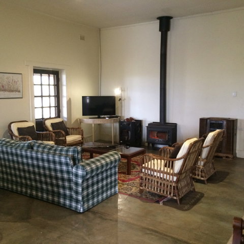 Little Paddock Homestead - Accommodation Cairns 2