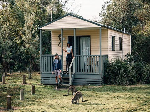 Pretty Beach Cabins - Accommodation Cairns 0