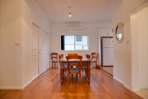 Sapphire Cottage - Accommodation Cairns 2