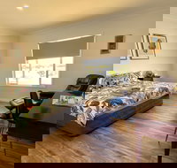 The Mains Guest House - Accommodation Cairns