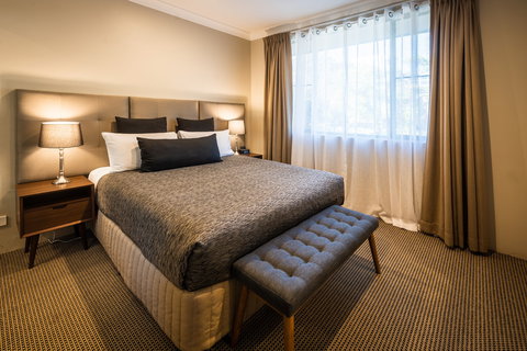 The Belmore All-Suite Hotel - Accommodation Cairns 1