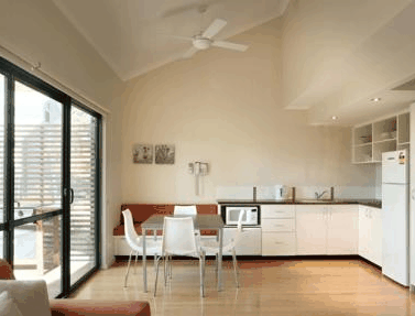 Footprints At Preston Beach - Accommodation Cairns 5