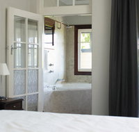 Caves House Hotel - Accommodation Cairns